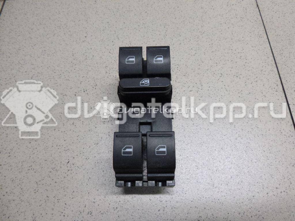 Фото Блок управления стеклоподъемниками  1K4959857B для Volkswagen Tiguan / Touran / Amarok S1B / Cc / Golf {forloop.counter}}