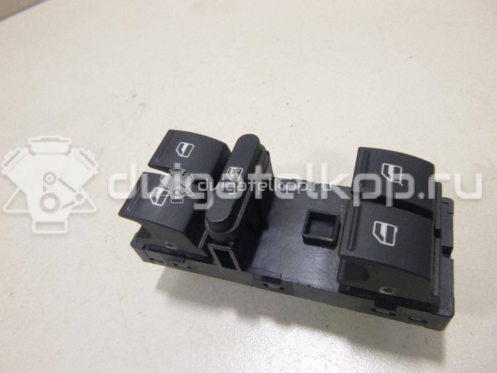 Фото Блок управления стеклоподъемниками  1K4959857B для Volkswagen Tiguan / Touran / Amarok S1B / Cc / Golf {forloop.counter}}