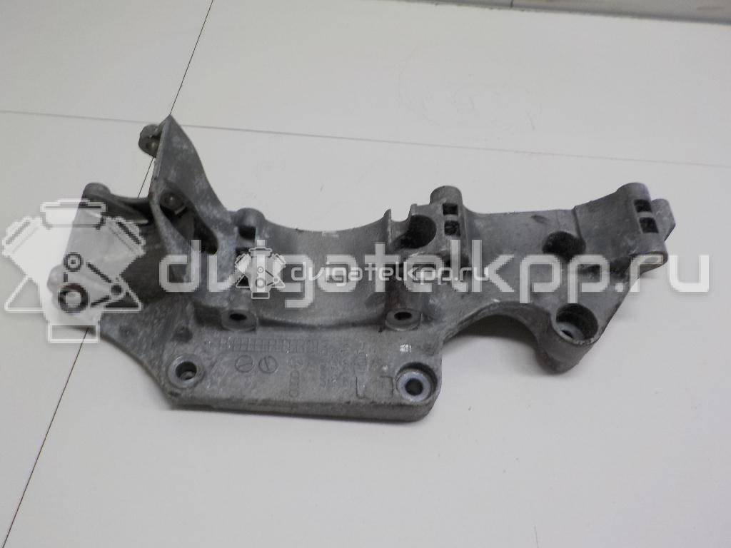 Фото Кронштейн генератора для двигателя AMF для Seat Ibiza / Cordoba / Arosa 6H 75 л.с 6V 1.4 л Дизельное топливо 045903143C {forloop.counter}}