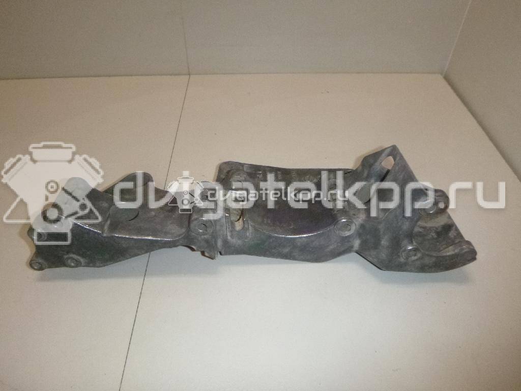 Фото Кронштейн генератора для двигателя AMF для Seat Ibiza / Cordoba / Arosa 6H 75 л.с 6V 1.4 л Дизельное топливо 045903143C {forloop.counter}}