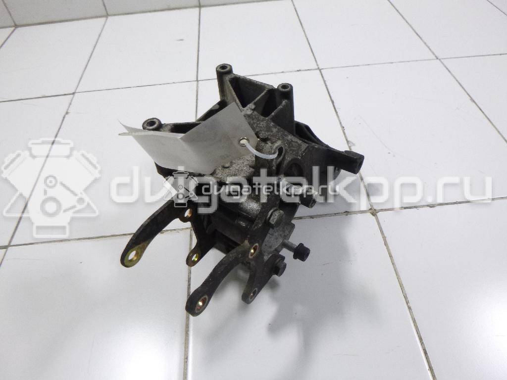 Фото Кронштейн генератора для двигателя M43 B19 (194E1) для Bmw Z3 E36 / 3 116-118 л.с 8V 1.9 л бензин 12311247646 {forloop.counter}}