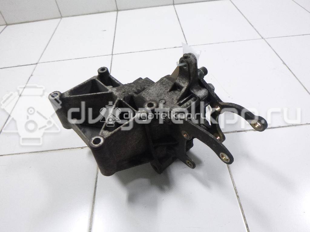 Фото Кронштейн генератора для двигателя M43 B19 (194E1) для Bmw Z3 E36 / 3 116-118 л.с 8V 1.9 л бензин 12311247646 {forloop.counter}}