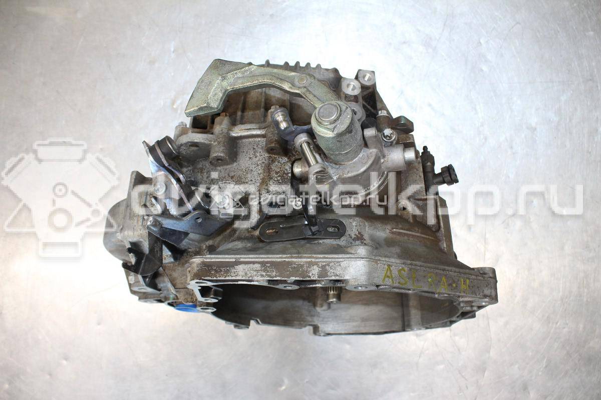 Фото Контрактная (б/у) МКПП для Opel Astra / Vectra / Zafira / Signum 120 л.с 8V 1.9 л Z 19 DT Дизельное топливо 55561228 {forloop.counter}}