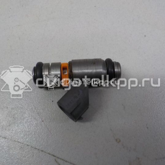 Фото Форсунка инжекторная электрическая для двигателя BCA для Seat Leon / Toledo 75 л.с 16V 1.4 л бензин 036906031G