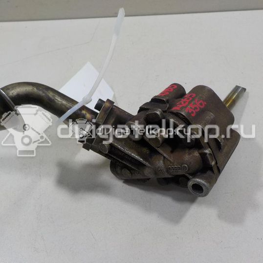 Фото Насос масляный для двигателя DT для Volkswagen Passat / Santana 75 л.с 8V 1.6 л бензин 026115105B