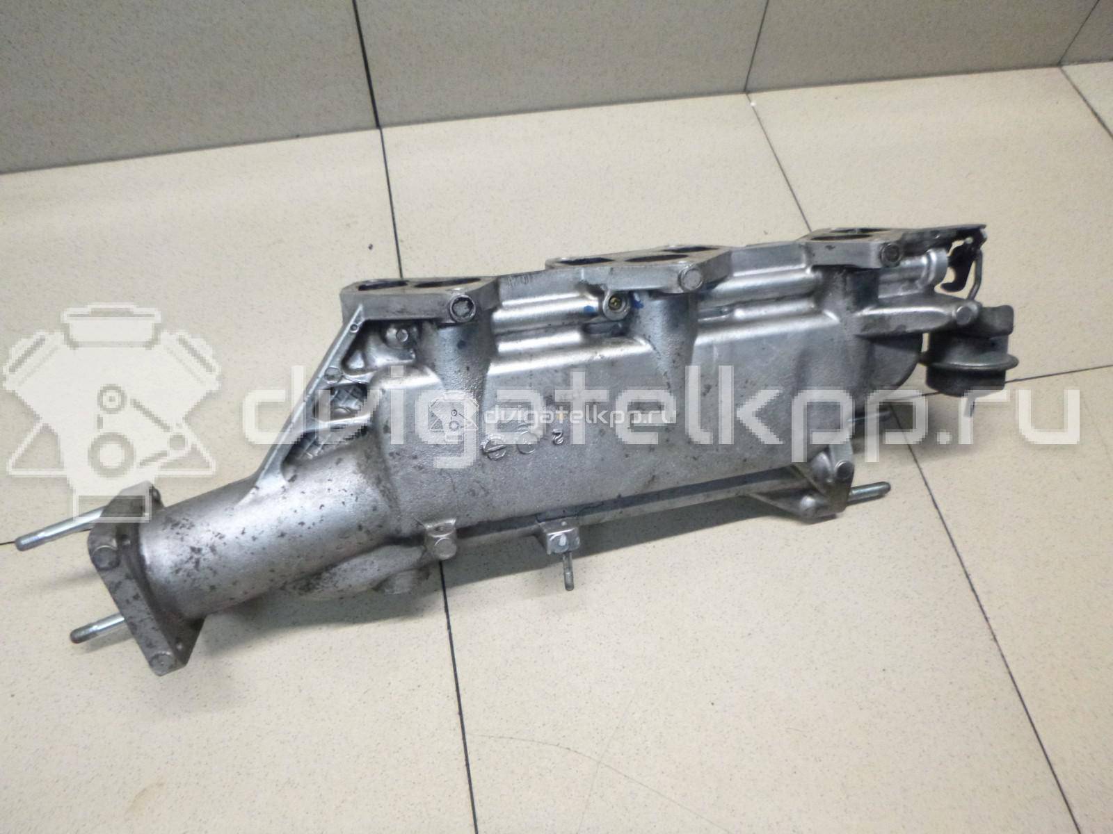 Фото Коллектор впускной для двигателя WL для Ford / Mazda / Ford Asia / Oceania 78-117 л.с 12V 2.5 л Дизельное топливо WE0513100 {forloop.counter}}