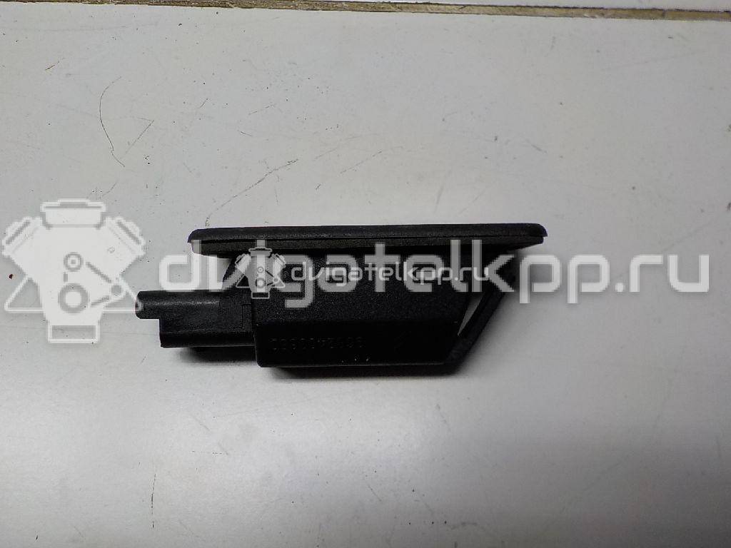 Фото Фонарь подсветки номера  6340g3 для Citroen C4 / C5 / Ds4 {forloop.counter}}