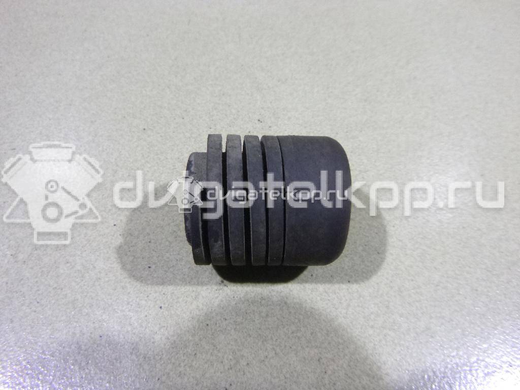 Фото Отбойник капота  mr473003 для Mitsubishi Lancer / Pajero / Colt / Mirage / Outlander {forloop.counter}}