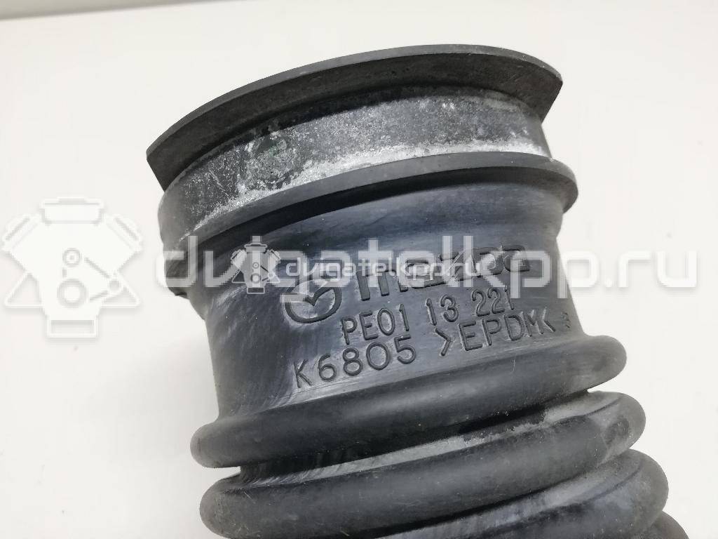 Фото Патрубок воздушного фильтра для двигателя PE для Mazda (Changan) 3 / Cx-5 155-158 л.с 16V 2.0 л бензин PE0113221 {forloop.counter}}