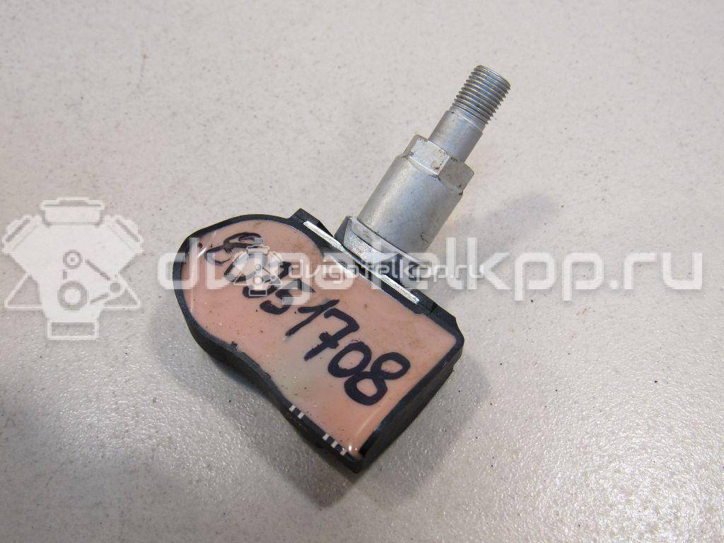 Фото Датчик давления в шине  LR070840 для Land Rover Freelander / Range Rover / Discovery / Defender L316 {forloop.counter}}