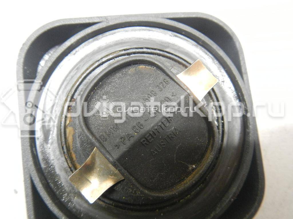 Фото Крышка маслозаливной горловины  LQC100300L для Land Rover Freelander / Range Rover / Discovery / Defender L316 {forloop.counter}}