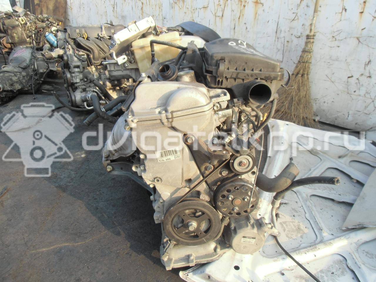 Фото Контрактный (б/у) двигатель 1NZ-FXE для Toyota Yaris / Prius 58-101 л.с 16V 1.5 л бензин {forloop.counter}}