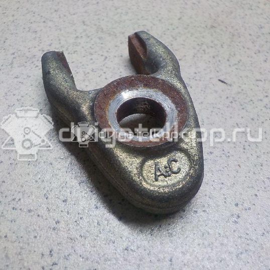 Фото Кронштейн форсунки  7701478639 для Renault Fluence L30 / Kangoo 1 / Megane