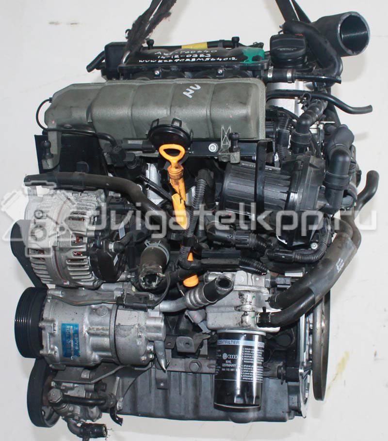 Фото Контрактный (б/у) двигатель AZJ для Volkswagen Bora / Golf 115 л.с 8V 2.0 л бензин 06A100040R {forloop.counter}}