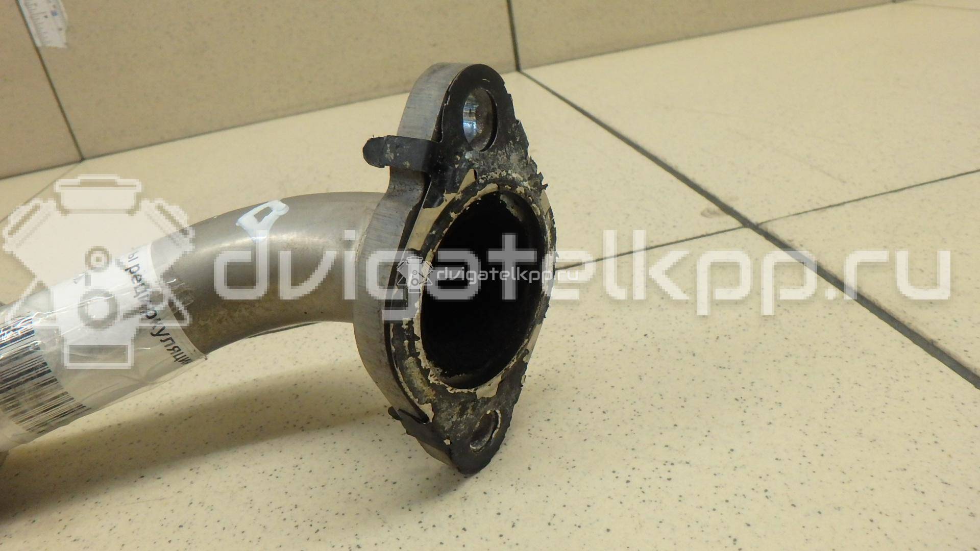 Фото Трубка системы рециркуляции (EGR)  8200889753 для renault Scenic III {forloop.counter}}