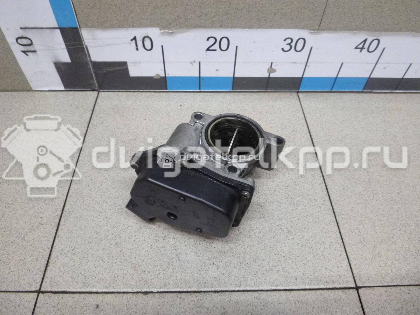 Фото Заслонка дроссельная электрическая  03l128063l для Skoda Roomster 5J / Octaviaii 1Z3 / Yeti 5L / Fabia / Octavia {forloop.counter}}