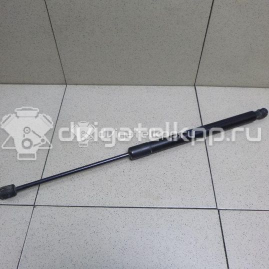 Фото Амортизатор двери багажника  5N0827550D для Volkswagen Passat / Tiguan