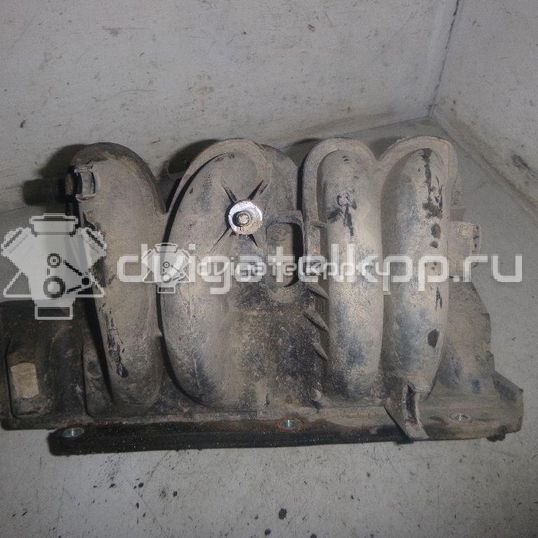 Фото Коллектор впускной для двигателя K7M 710 для Mahindra Renault / Renault 86-90 л.с 8V 1.6 л бензин