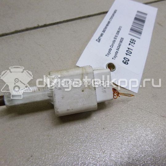 Фото Датчик включения стопсигнала  8434019025 для Toyota Dyna / Iq J1 / Land Cruiser / Hiace / Avensis