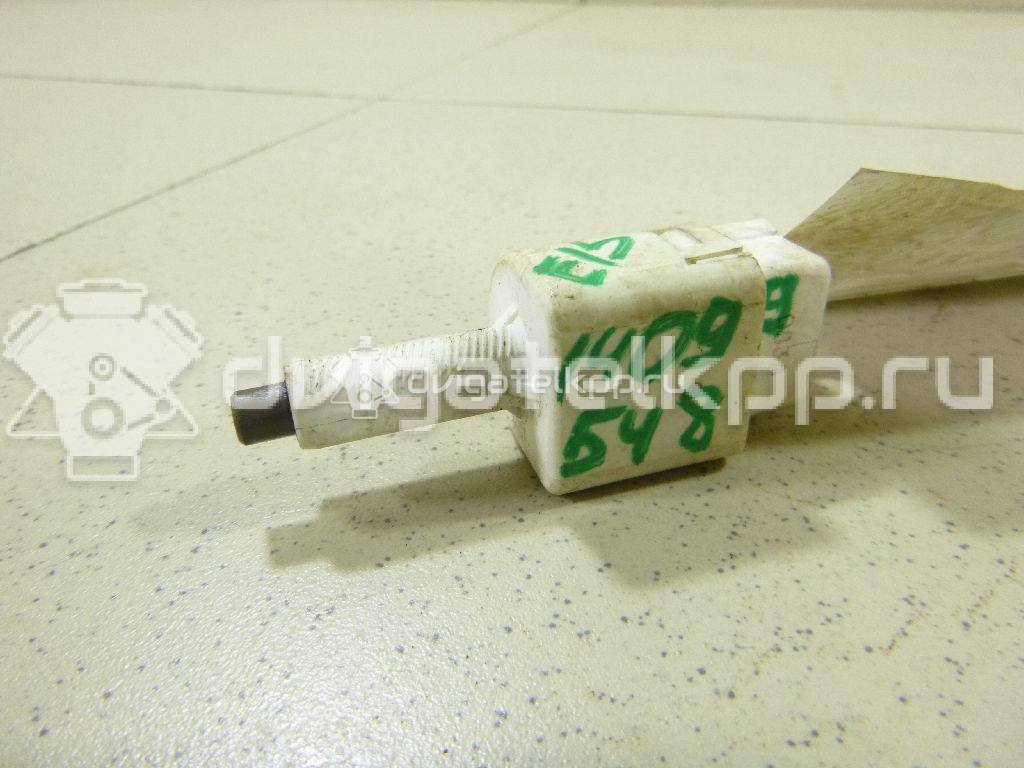 Фото Датчик включения стопсигнала  8434019025 для Toyota Dyna / Iq J1 / Land Cruiser / Hiace / Avensis {forloop.counter}}