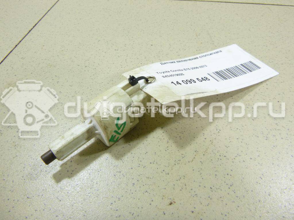 Фото Датчик включения стопсигнала  8434019025 для Toyota Dyna / Iq J1 / Land Cruiser / Hiace / Avensis {forloop.counter}}