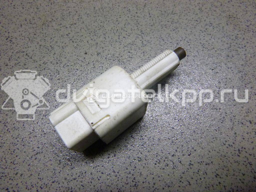 Фото Датчик включения стопсигнала  8434019025 для Toyota Dyna / Iq J1 / Land Cruiser / Hiace / Avensis {forloop.counter}}