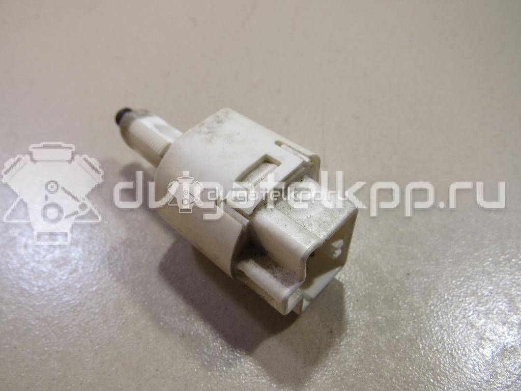 Фото Датчик включения стопсигнала  8434019025 для Toyota Dyna / Iq J1 / Land Cruiser / Hiace / Avensis {forloop.counter}}