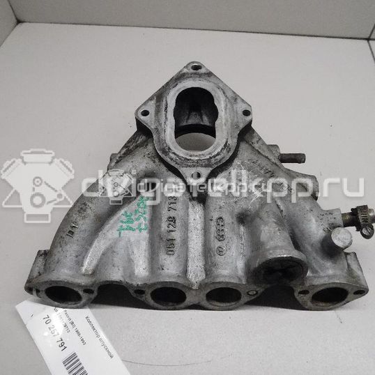 Фото Коллектор впускной для двигателя RP для Volkswagen / Seat 88 л.с 8V 1.8 л бензин 051129713