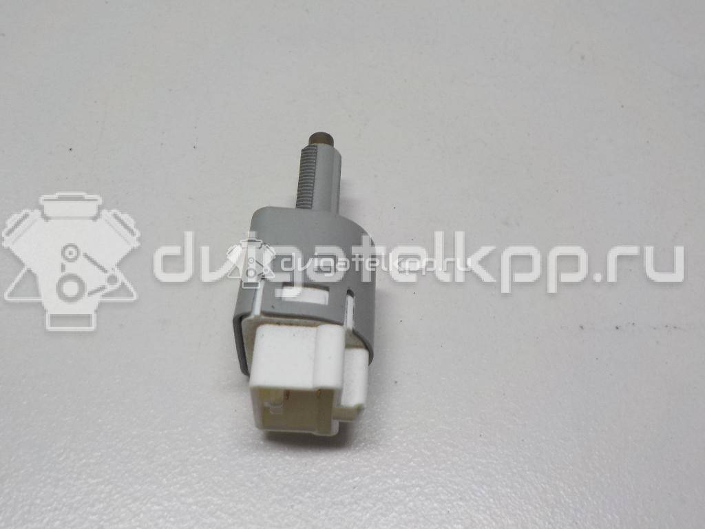 Фото Датчик включения стопсигнала  8434069025 для Toyota Dyna / Iq J1 / Land Cruiser / Hiace / Avensis {forloop.counter}}