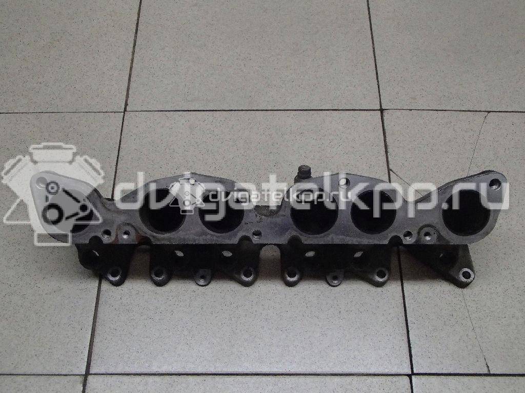 Фото Коллектор впускной для двигателя AAA для Volkswagen Vento 1H2 / Golf / Jetta / Corrado 53I 174 л.с 12V 2.8 л бензин 021133201A {forloop.counter}}