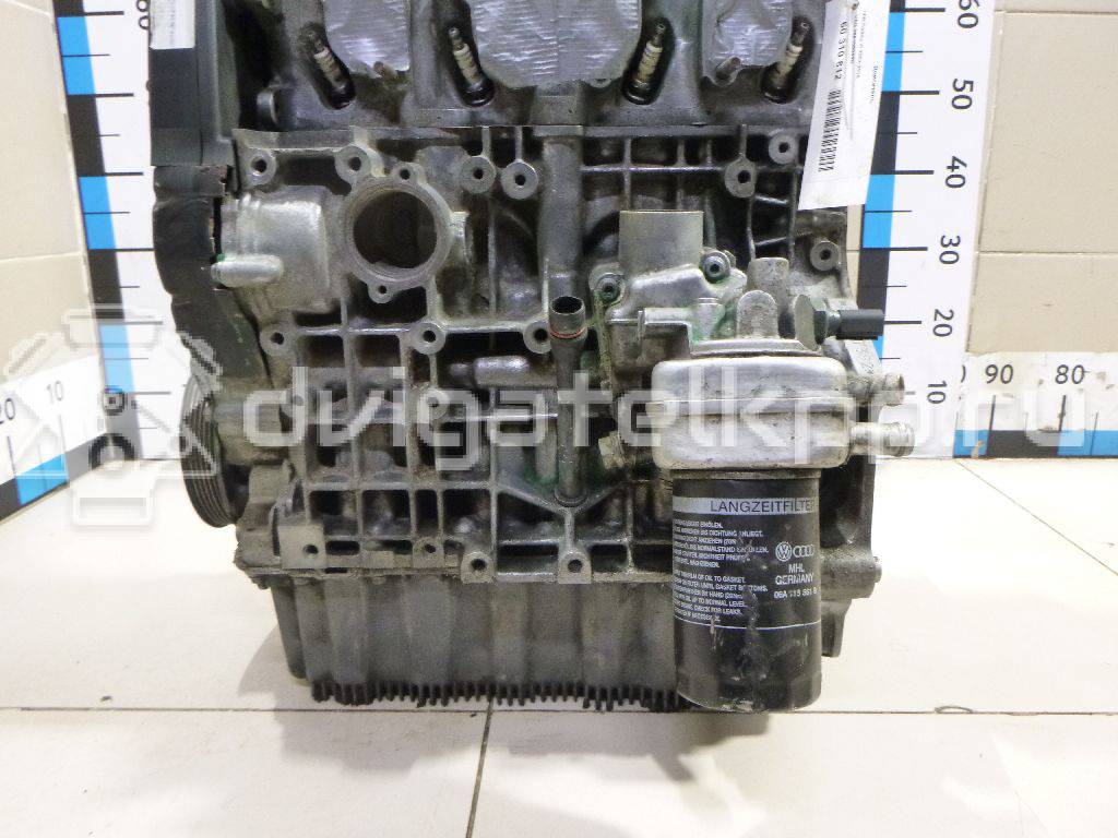 Фото Контрактный (б/у) двигатель BSF для Volkswagen Touran / Golf 102 л.с 8V 1.6 л бензин 06A100044H {forloop.counter}}