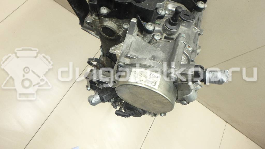 Фото Контрактный (б/у) двигатель CCTA для Volkswagen Golf 200 л.с 16V 2.0 л бензин 06J100033R {forloop.counter}}