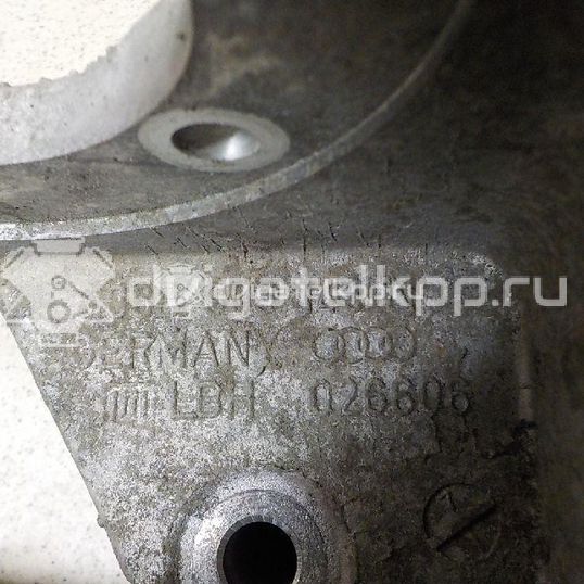 Фото Кронштейн генератора для двигателя AWM для Volkswagen / Audi 170 л.с 20V 1.8 л бензин 06B903143N