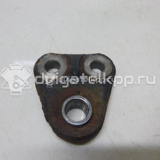 Фото Кронштейн генератора для двигателя M16A для Maruti Suzuki / Suzuki / Fiat 106-120 л.с 16V 1.6 л бензин 1155064J01