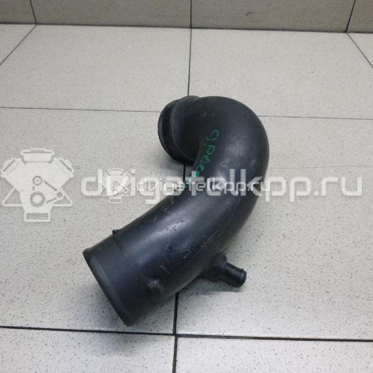 Фото Патрубок воздушного фильтра для двигателя M13A для Suzuki / Chevrolet 82-94 л.с 16V 1.3 л бензин 1383080A00