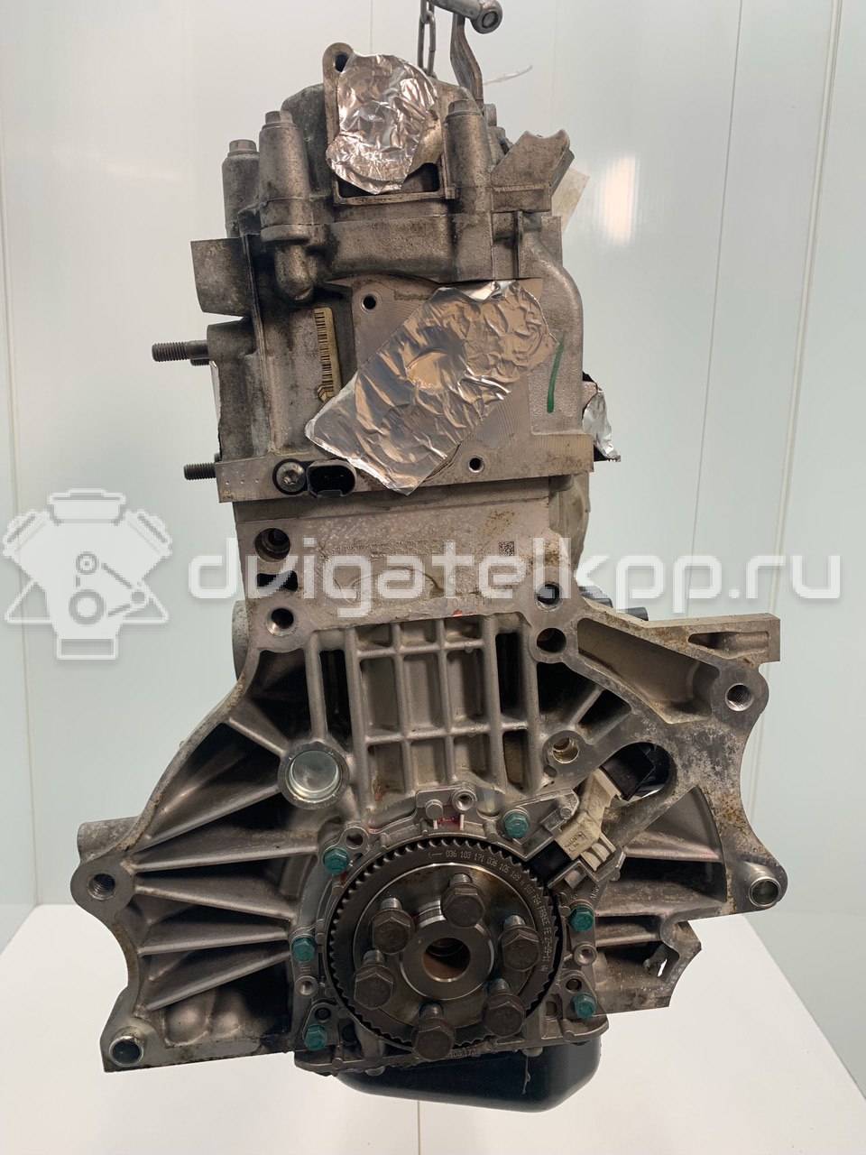 Фото Контрактный (б/у) двигатель CBZA для Volkswagen / Skoda 86 л.с 8V 1.2 л бензин 03F100031FX {forloop.counter}}