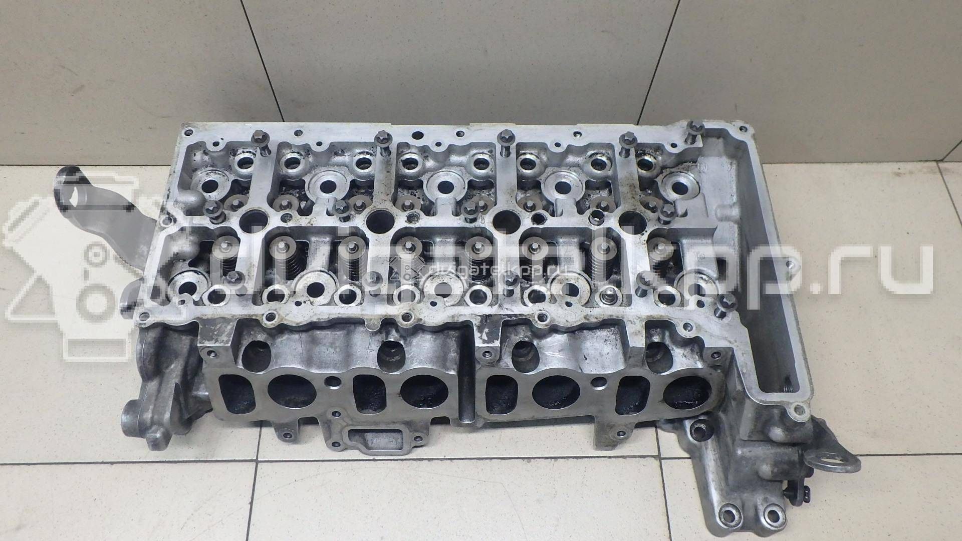 Фото Головка блока для двигателя N47 D20 C для Bmw 3 / 5 / 1 / 4 / X3 214 л.с 16V 2.0 л Дизельное топливо 11127810463 {forloop.counter}}