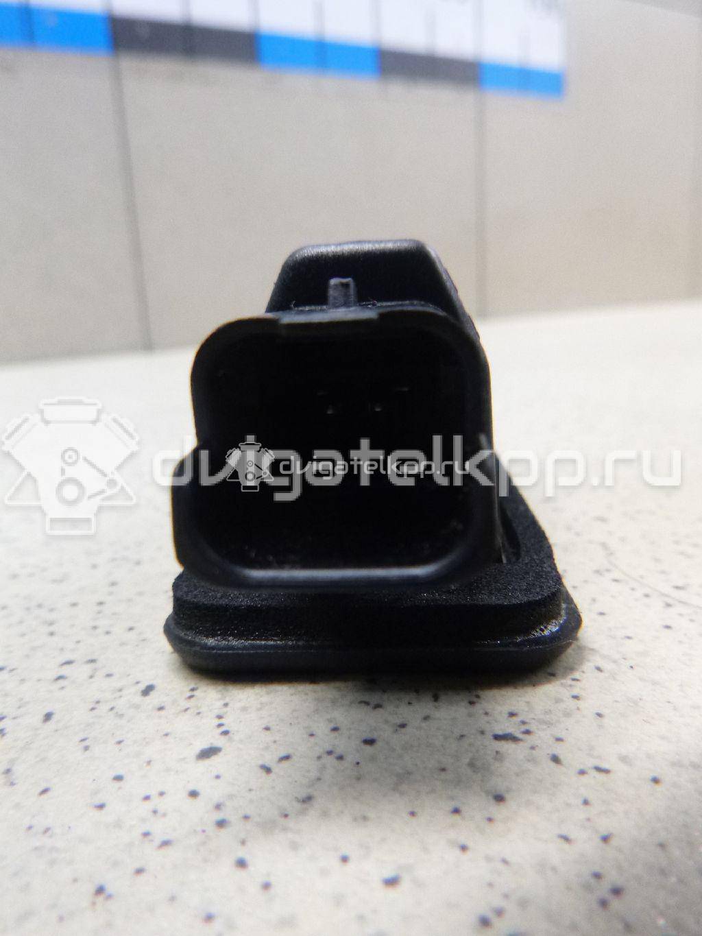 Фото Фонарь подсветки номера  6340G3 для Citroen C4 / C5 / Ds4 {forloop.counter}}