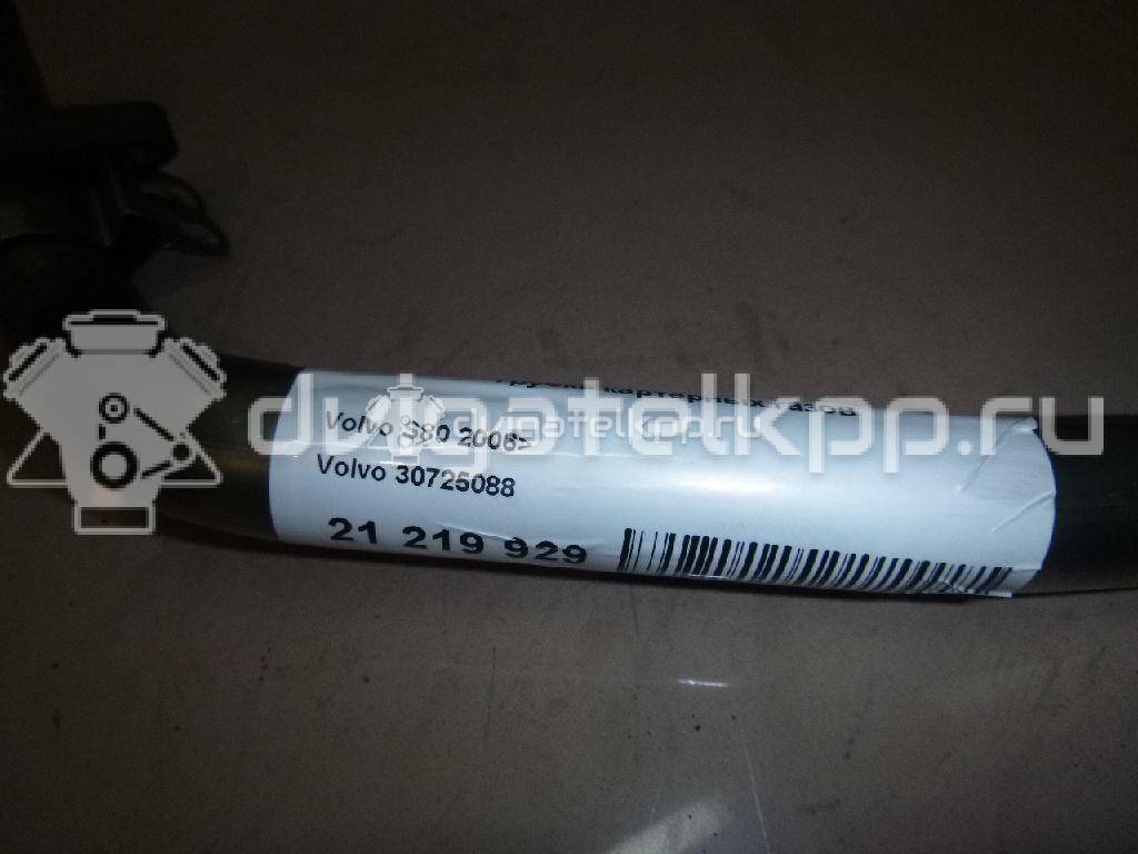 Фото Трубка картерных газов для двигателя D 4204 T для Volvo V40 / S40 136 л.с 16V 2.0 л Дизельное топливо 30725088 {forloop.counter}}