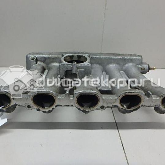 Фото Коллектор впускной для двигателя B 5254 T для Volvo 850 / S70 Ls / Xc70 193 л.с 20V 2.4 л бензин 9488033