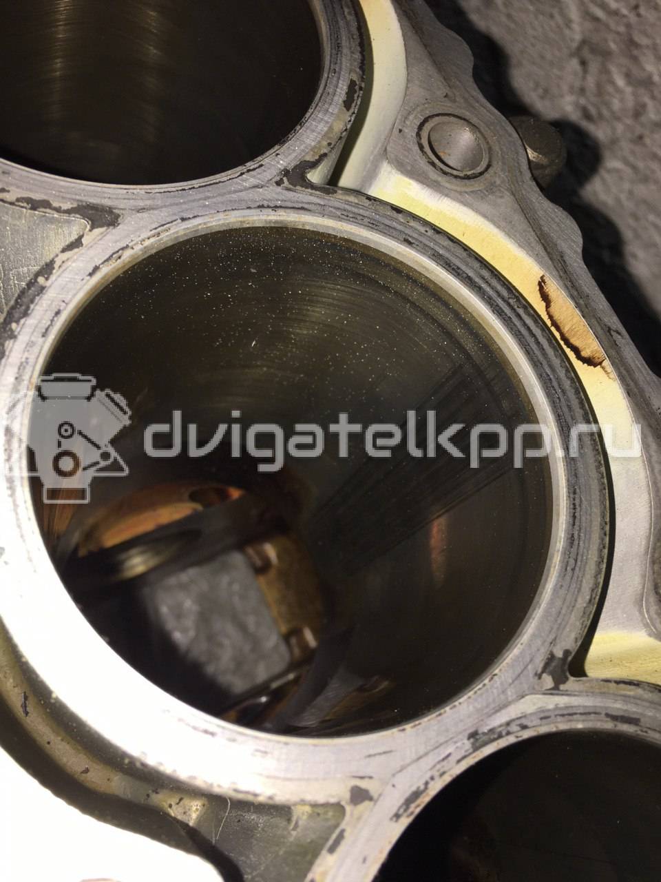 Фото Блок двигателя для двигателя BP (DOHC) для Mazda / Ford Australia / Eunos 125-130 л.с 16V 1.8 л бензин Z60110300F {forloop.counter}}