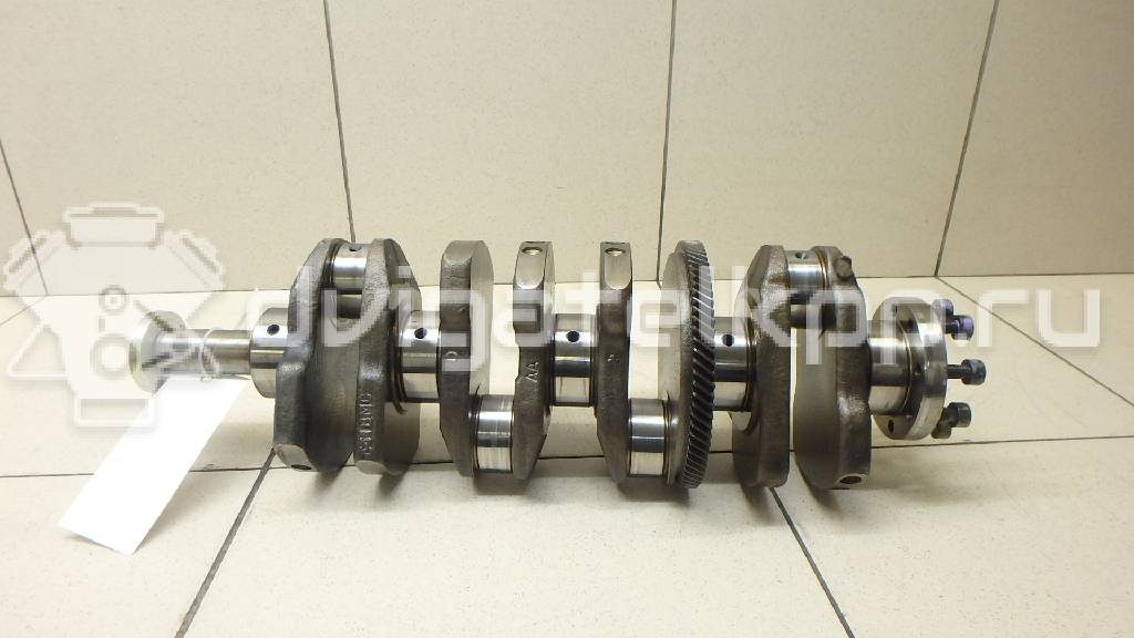 Фото Коленвал для двигателя 224DT для Land Rover Freelander / Range Rover / Discovery 150-190 л.с 16V 2.2 л Дизельное топливо LR001234 {forloop.counter}}