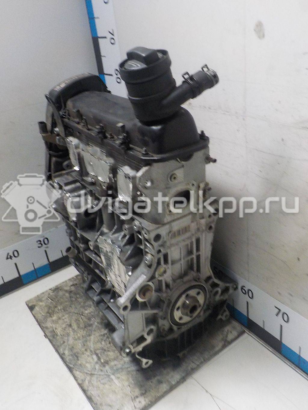 Фото Контрактный (б/у) двигатель AKL для Volkswagen / Seat 100-103 л.с 8V 1.6 л бензин 06A100098X {forloop.counter}}