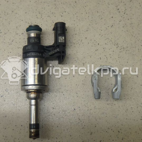 Фото Форсунка инжекторная электрическая для двигателя CHZB для Volkswagen / Skoda 95 л.с 12V 1.0 л бензин 04E906036AE