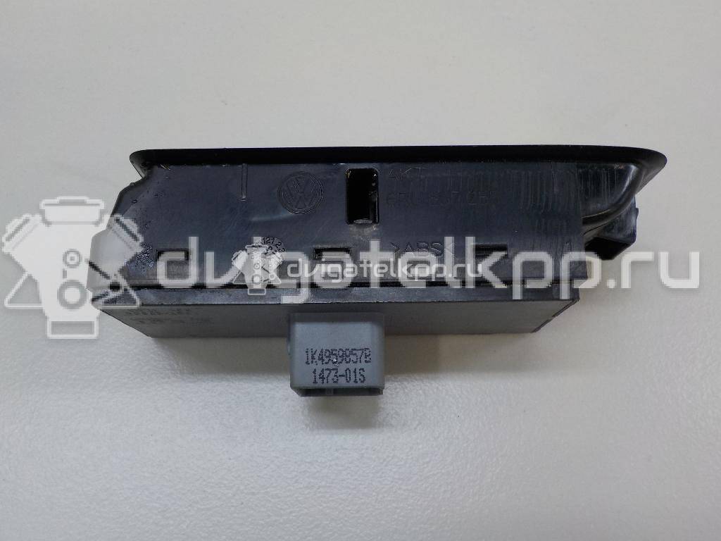 Фото Блок управления стеклоподъемниками  1K4959857B для Volkswagen Tiguan / Touran / Amarok S1B / Cc / Golf {forloop.counter}}