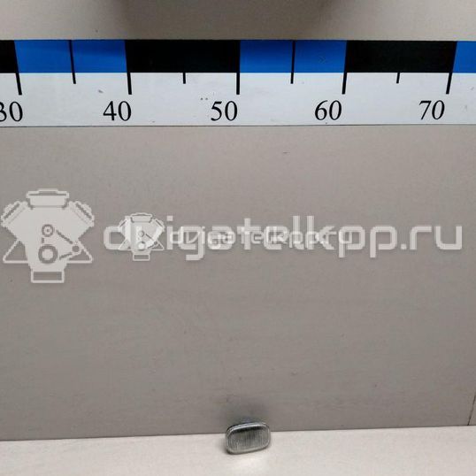 Фото Повторитель на крыло белый  8173002023 для Toyota Carina / Starlet / Prius / Rav 4 / Mr 2