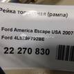 Фото Рейка топливная (рампа)  4L8Z9F792BE для ford america Escape {forloop.counter}}