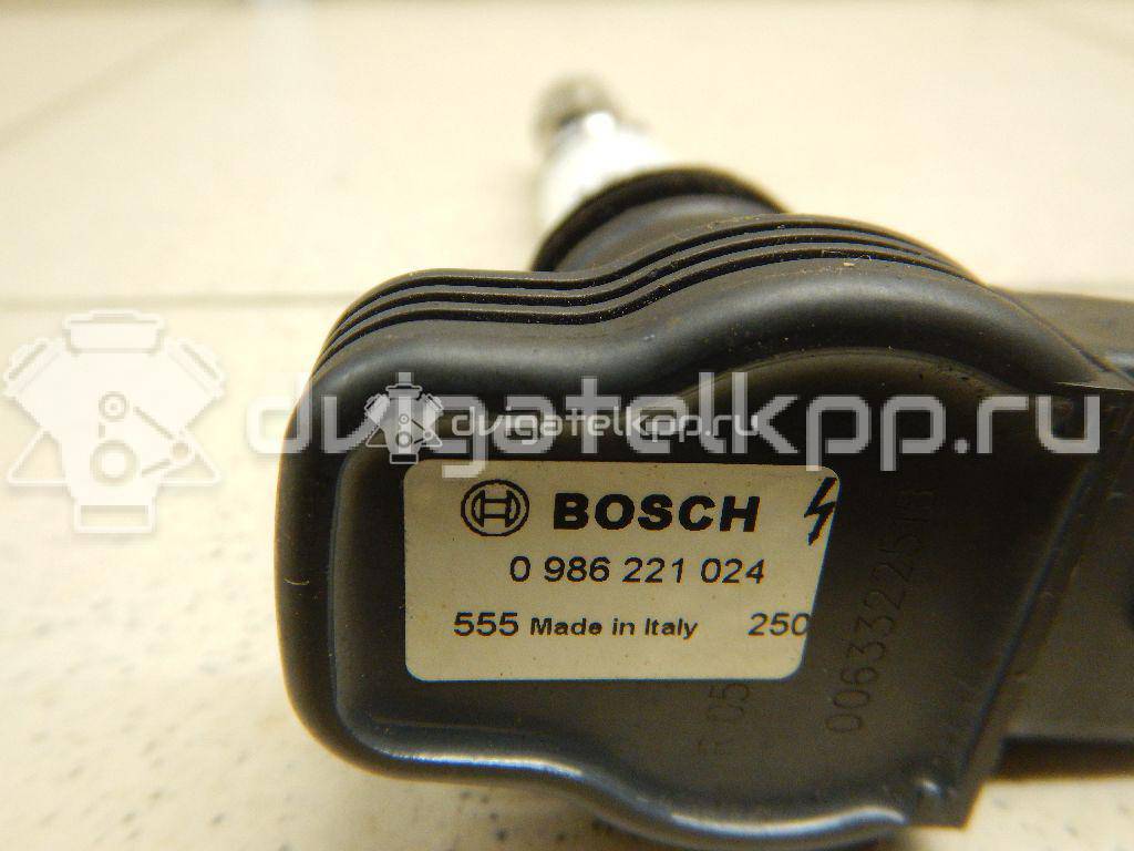 Фото Катушка зажигания  06b905115r для Audi A4 / A6 / A3 / 80 / A5 {forloop.counter}}