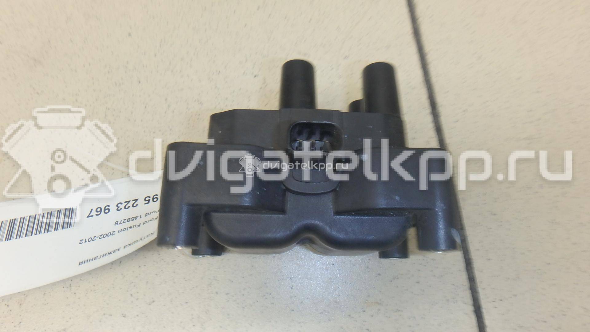 Фото Катушка зажигания  1459278 для Ford Fiesta / Focus / Tourneo / C-Max / Ka {forloop.counter}}