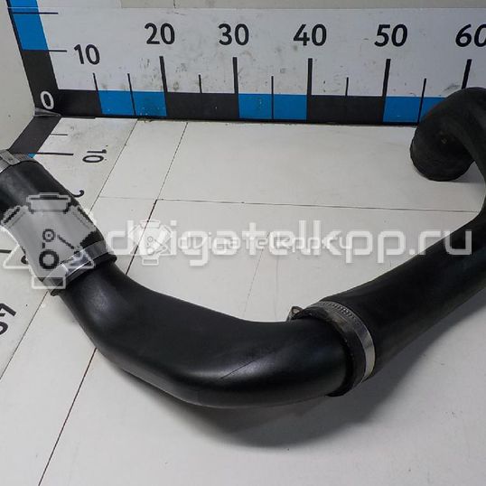 Фото Патрубок интеркулера  LR066429 для Land Rover Freelander